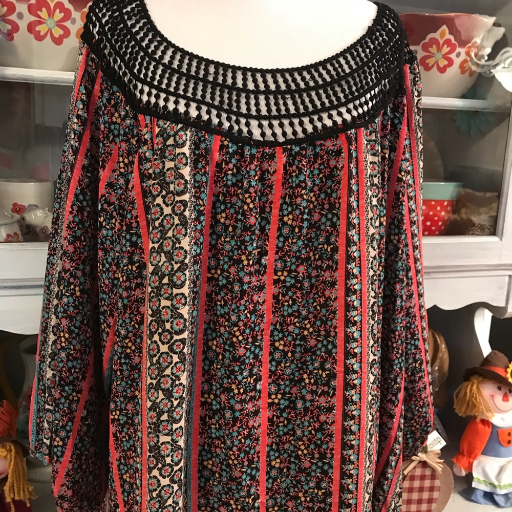 💕 Beautiful Plus Size Top💕